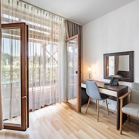 Besenova Apartman Korzar Buitenkant foto
