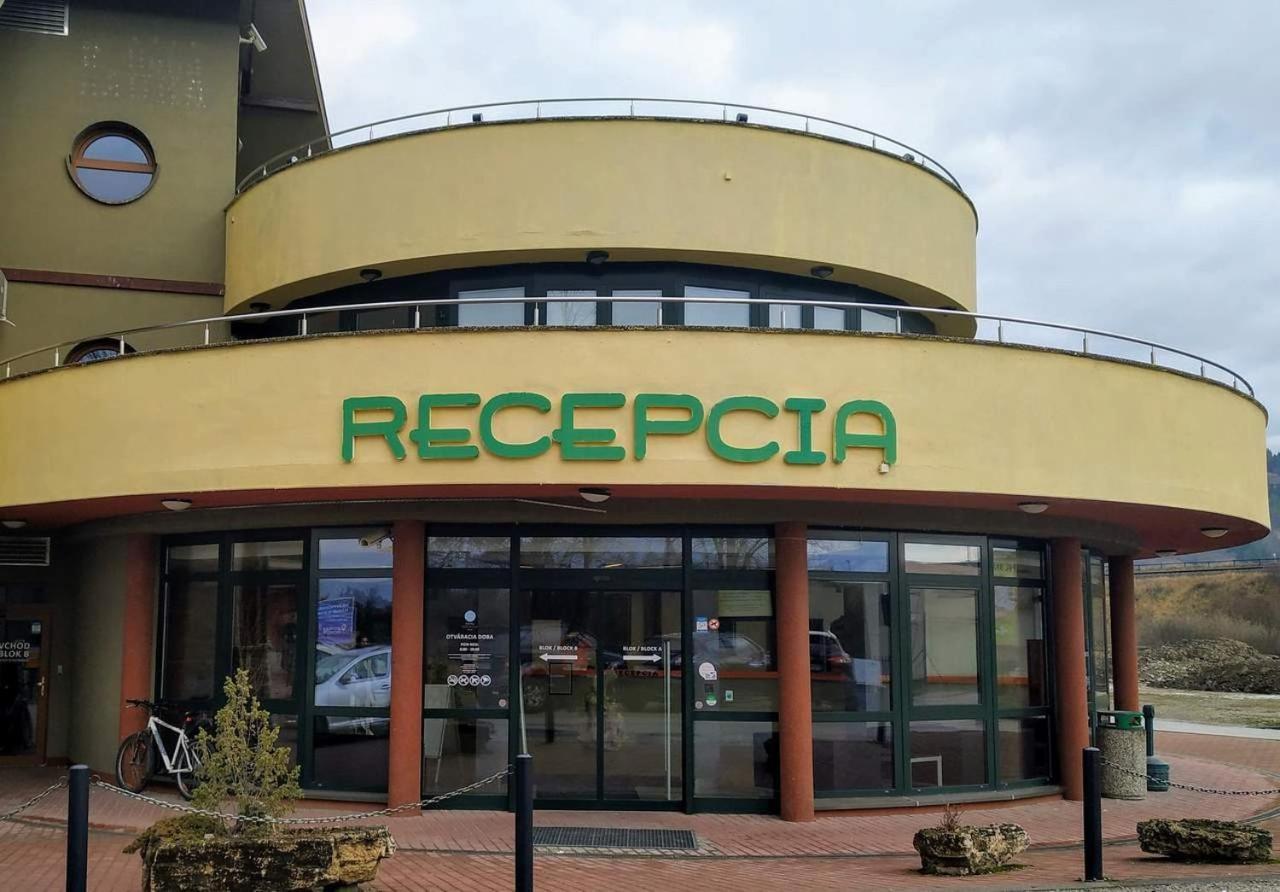 Besenova Apartman Korzar Buitenkant foto
